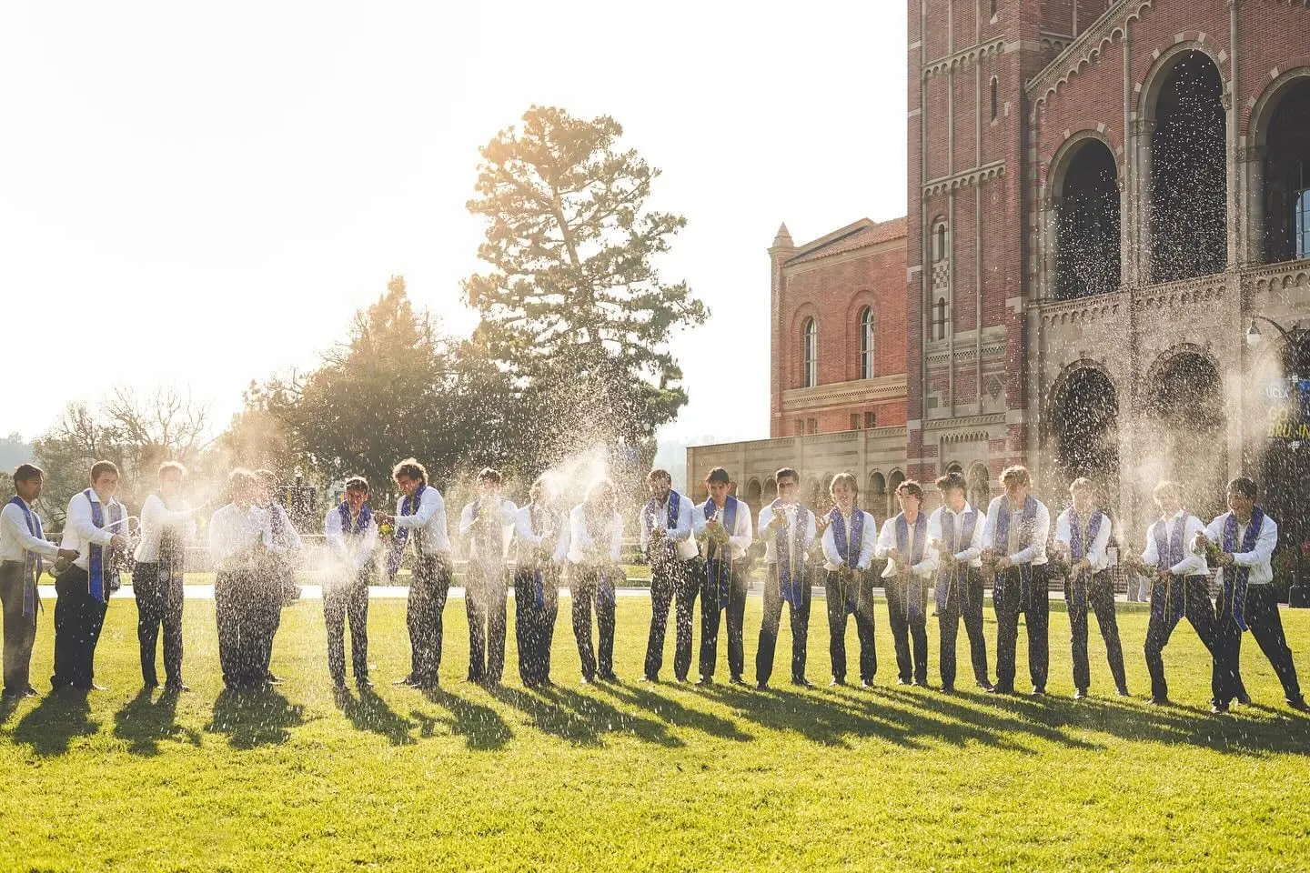 Never too late to honor and congratulate our graduating seniors 🙌 🎉 Class of ‘24,…
